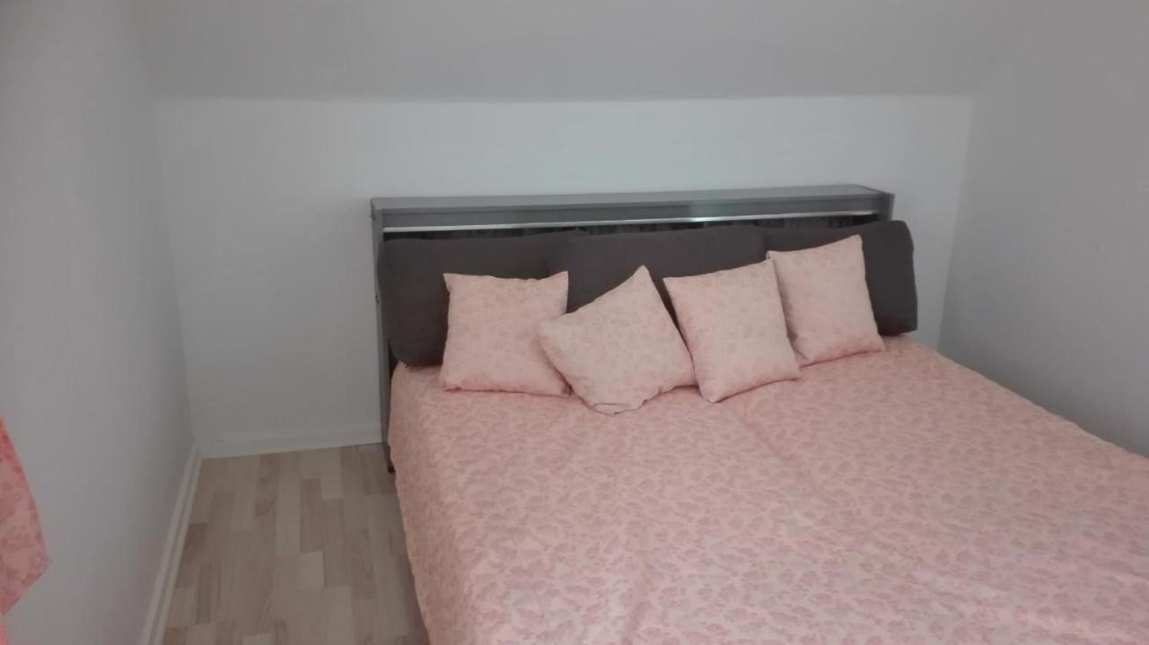 NakedNature Bed & Breakfast Borre Bagian luar foto