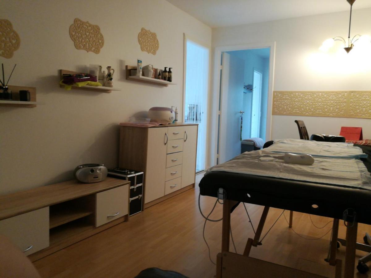NakedNature Bed & Breakfast Borre Bagian luar foto